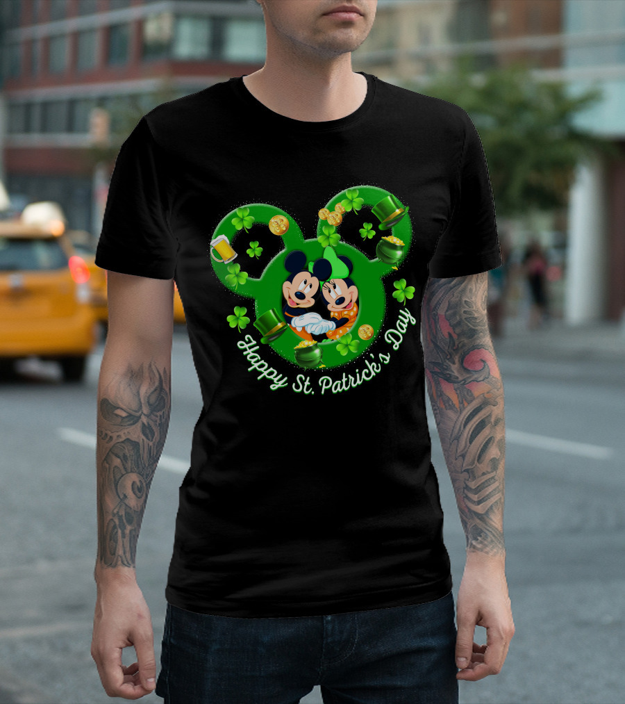 Happy St. Patrick's Day Mickey Minnie Shamrocks And Green Hats T-Shirt