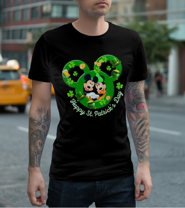 Happy St. Patrick's Day Mickey Minnie Shamrocks And Green Hats T-Shirt