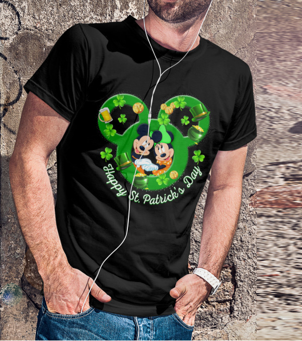 Happy St. Patrick's Day Mickey Minnie Shamrocks And Green Hats T-Shirt