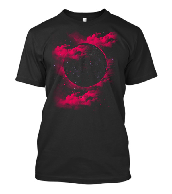 Trou Noir Classique Espace Nuages Rouges T-Shirt