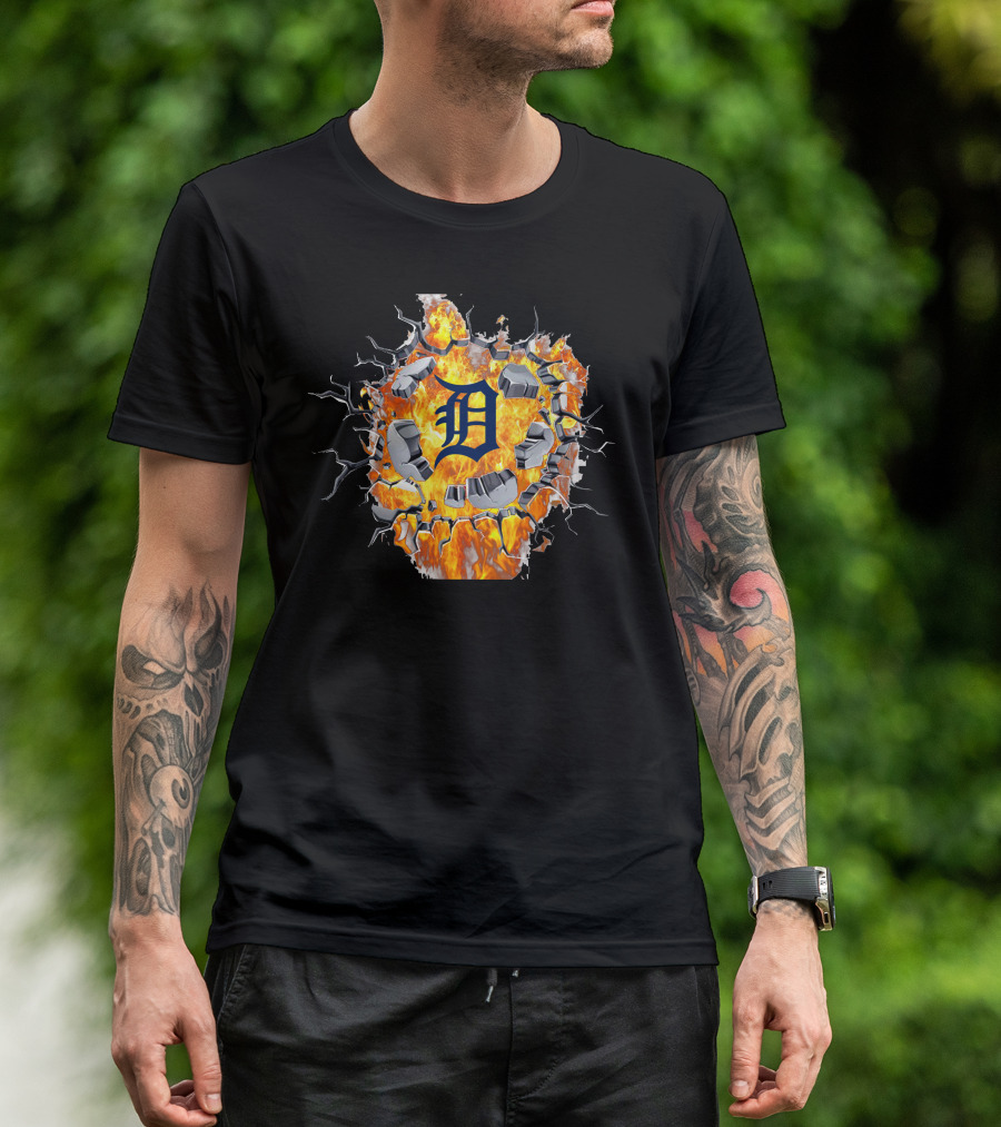 Detroit Tigers Fiery Cracked Wall T-Shirt