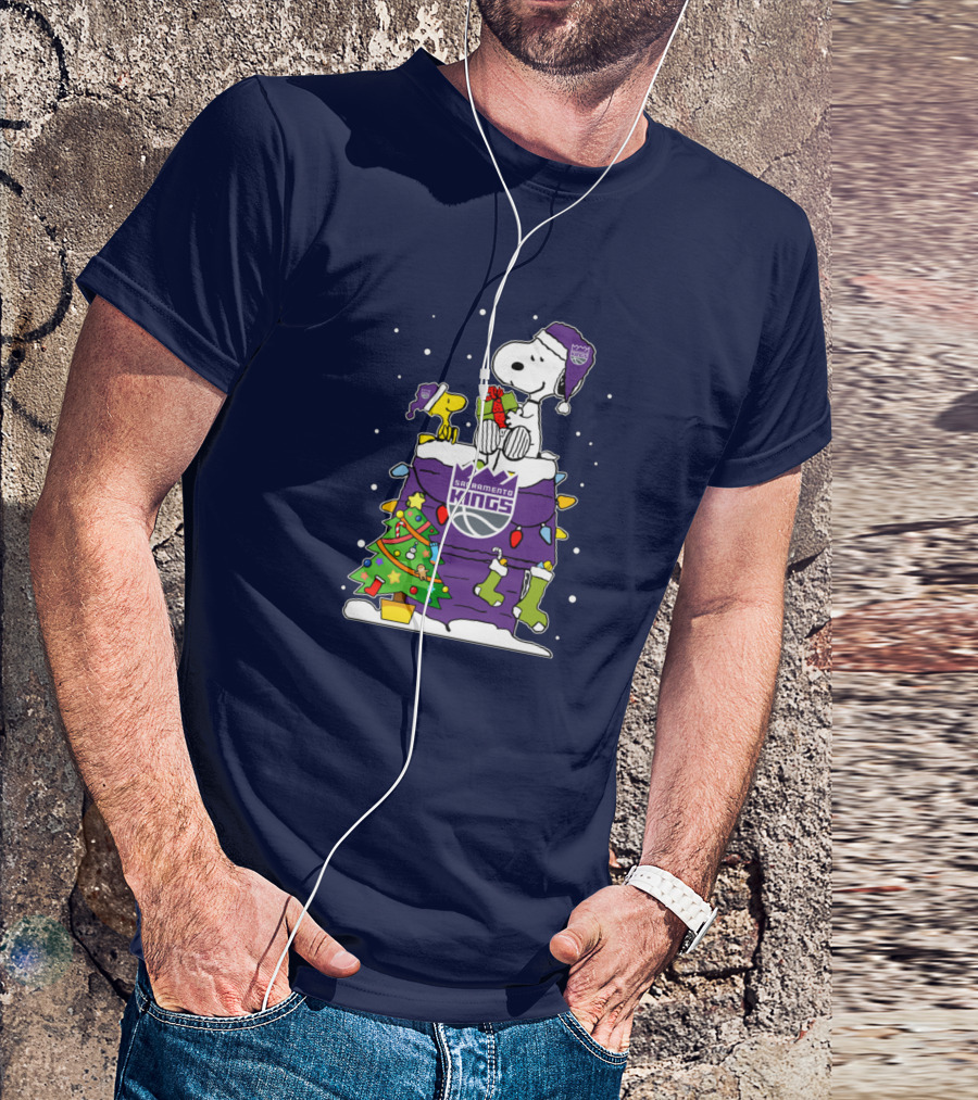Snoopy Woodstock Sacramento Kings Christmas Tree Holiday Celebration T-Shirt