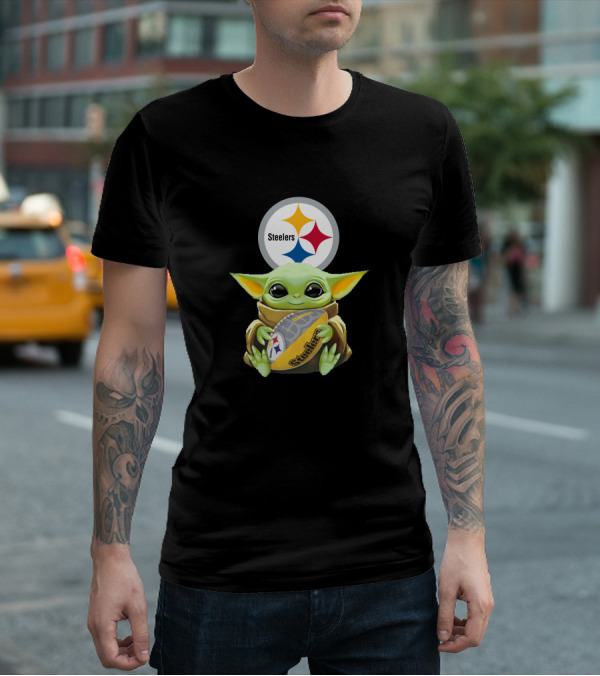 Pittsburgh Steelers Baby Yoda Football Fan T-Shirt