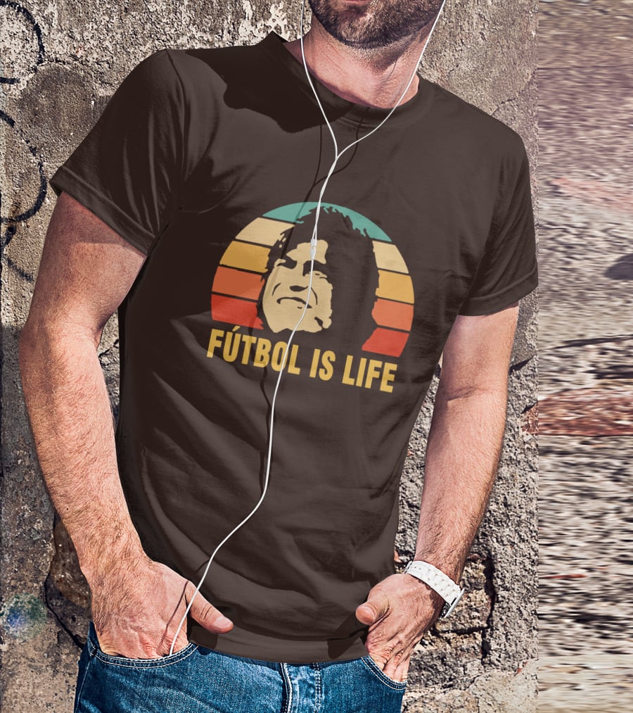 Fútbol Is Life Retro Dani Rojas T-Shirt