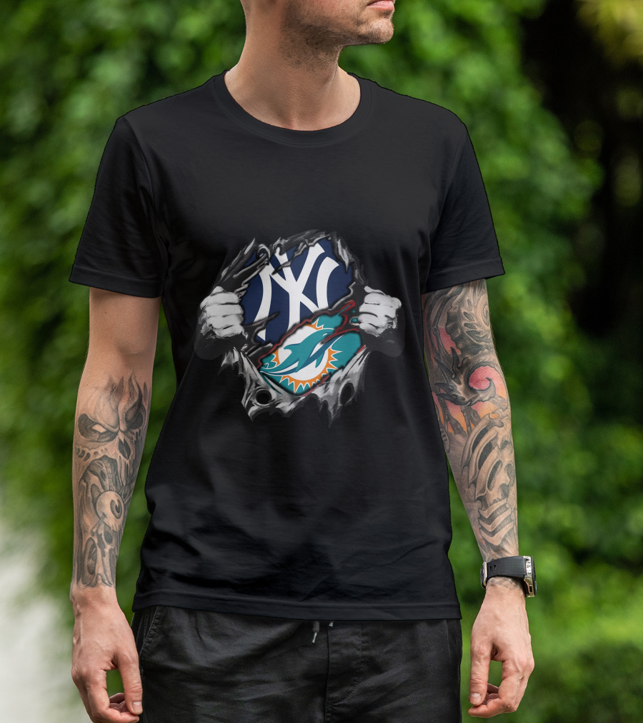 Yankees Dolphins Fans Torn Fabric T-Shirt