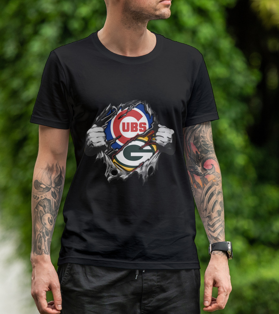 Cubs Packers Logo Tear T-Shirt