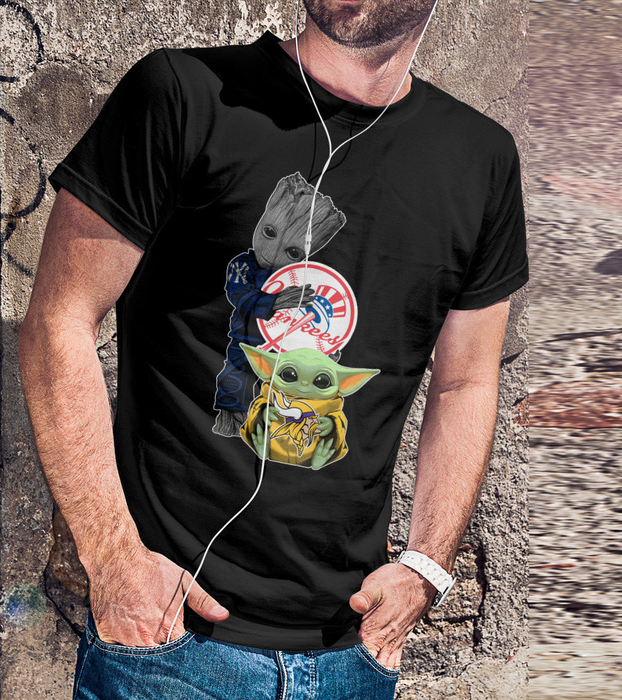 Yankees Baby Groot And Yoda Star Wars Minnesota Vikings T-Shirt