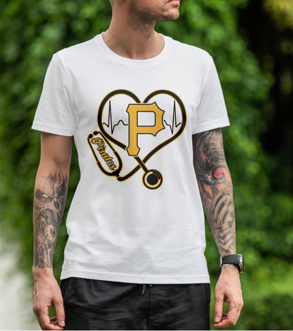 Nurse Heartbeat Stethoscope Pittsburgh Pirates Fan Love T-Shirt