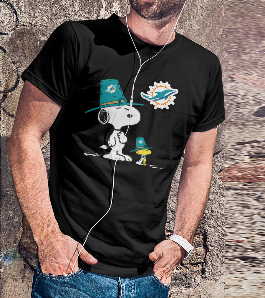 Miami Dolphins Snoopy Woodstock Thanksgiving Football T-Shirt