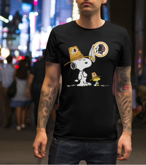 Snoopy Woodstock Washington Redskins Football Fan Gear T-Shirt