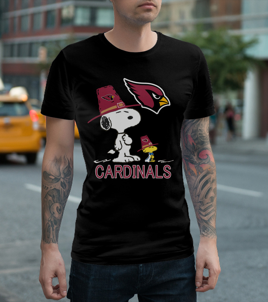 Snoopy Cardinals Peanuts Woodstock NFL Football Hat T-Shirt