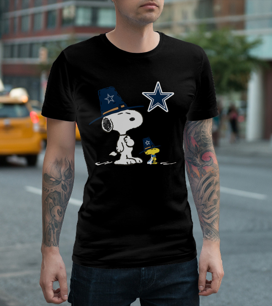 Dallas Cowboys Snoopy And Woodstock Star Hat T-Shirt