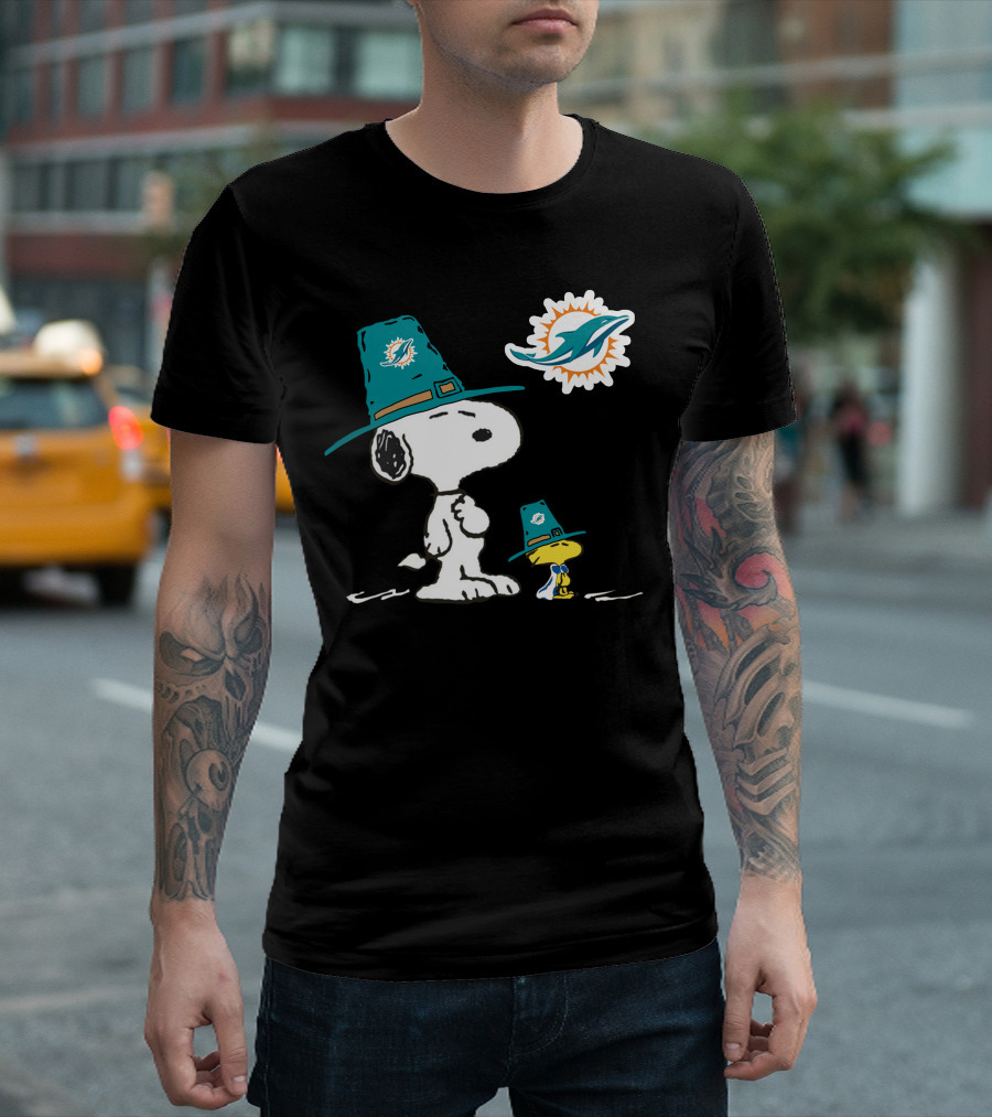 Snoopy And Woodstock Miami Dolphins Thanksgiving Hat T-Shirt