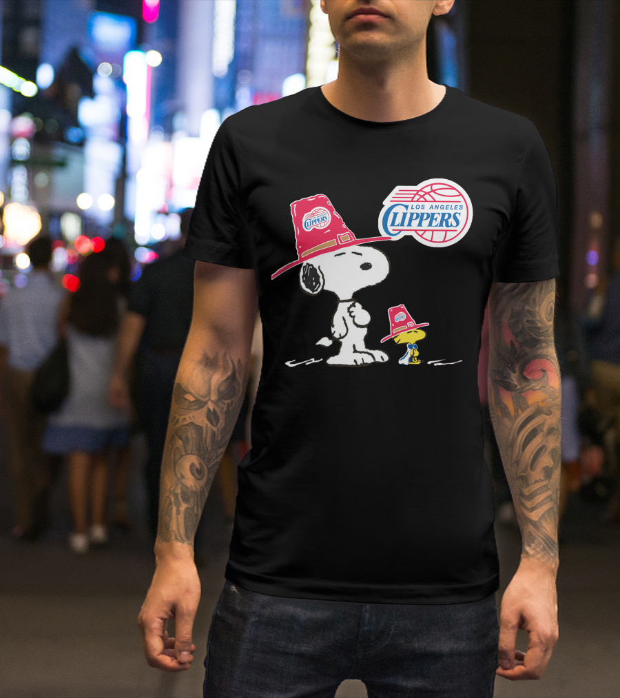 Los Angeles Clippers Snoopy With Woodstock In Team Hats T-Shirt