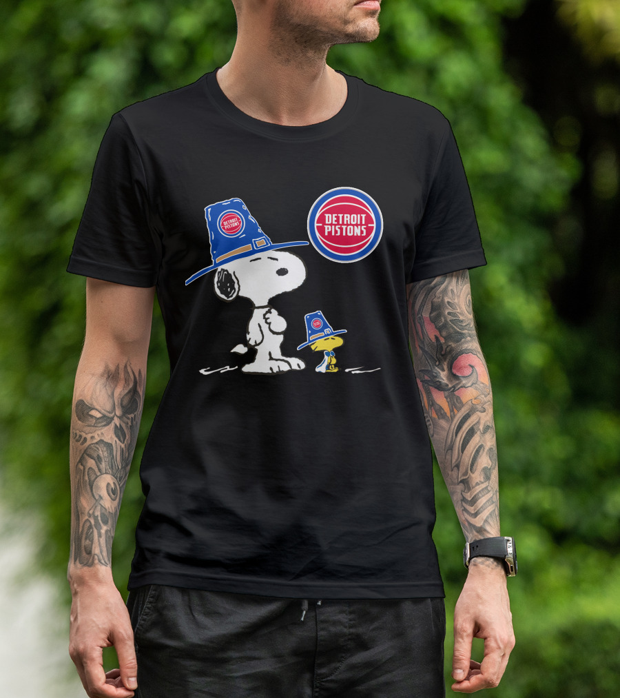 Detroit Pistons Snoopy And Woodstock With Basketball T-Shirt