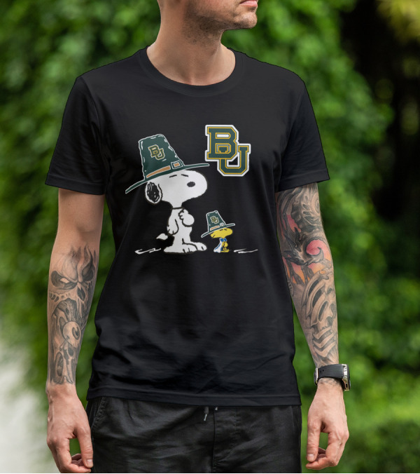 Baylor BU Snoopy And Woodstock In BU Green Hats T-Shirt