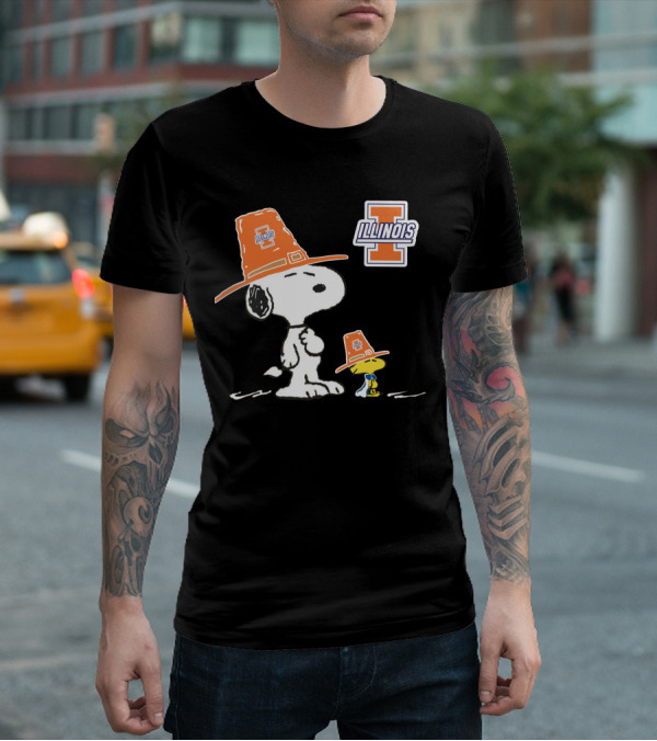 Illinois Fighting Illini Snoopy Woodstock Pilgrim Hats T-Shirt