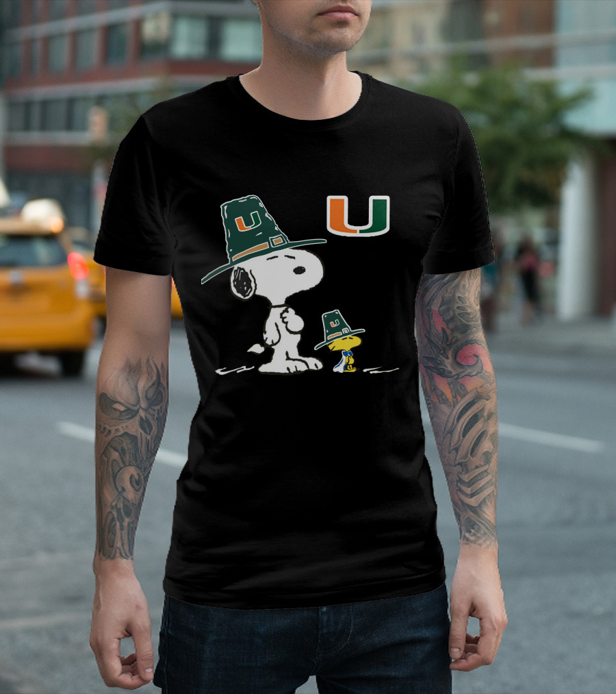 Miami Hurricanes Snoopy And Woodstock With University T-Shirt