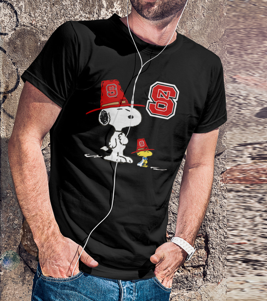 North Carolina State Wolfpack Snoopy Woodstock NC State T-Shirt
