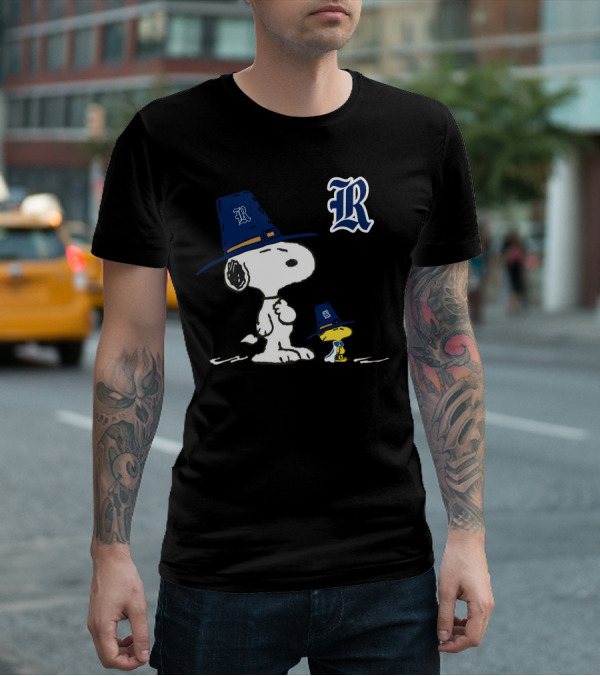 Rice Owls Snoopy Woodstock Pilgrim Hats T-Shirt
