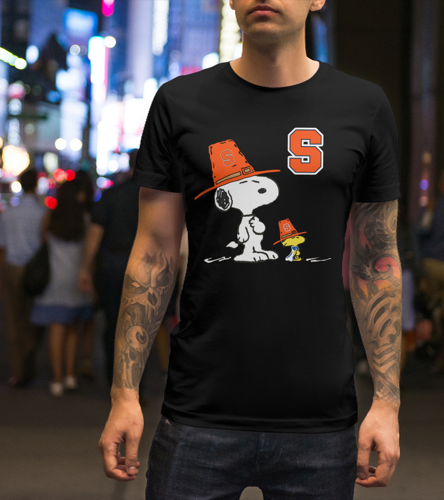 Syracuse Orange Snoopy Woodstock Pilgrim Hats T-Shirt