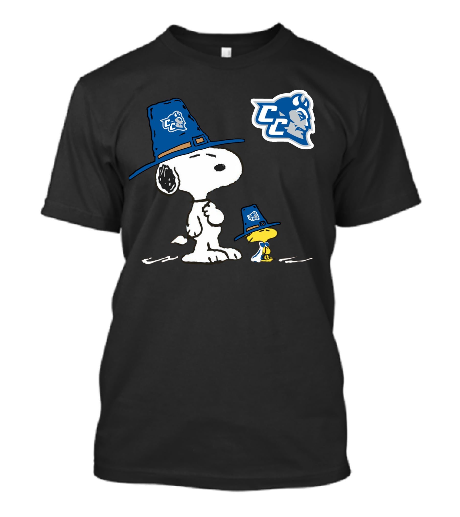Cent Conn St Snoopy And Woodstock Blue Devils Pilgrim Hats T-Shirt