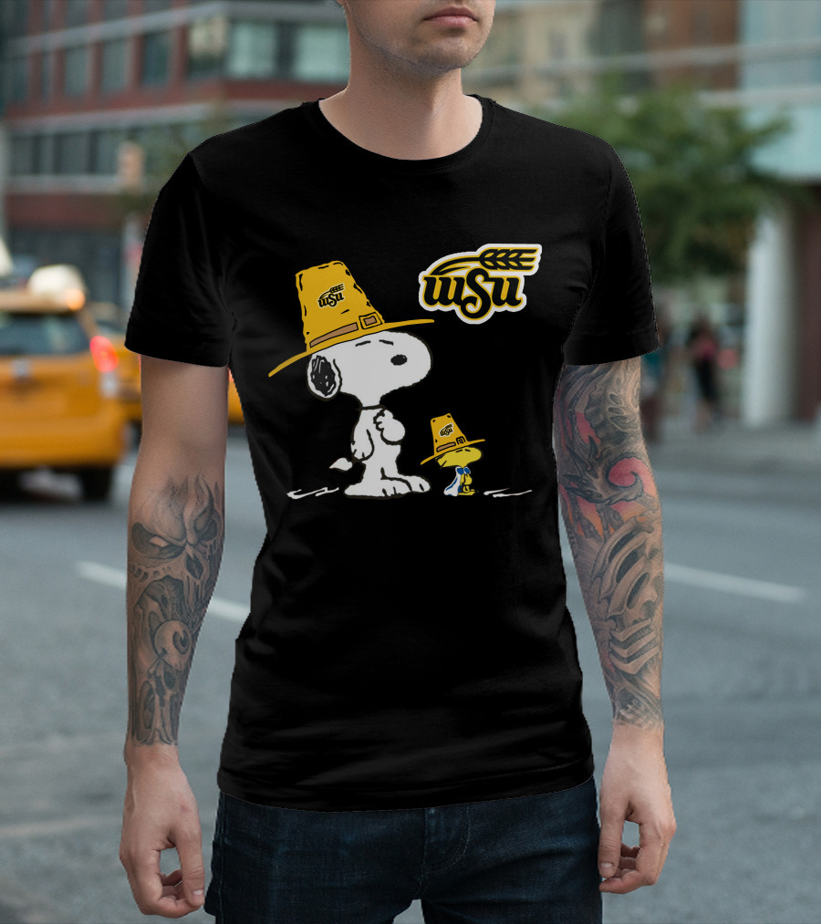 Wichita State WSU Snoopy Woodstock Pilgrim Hat T-Shirt