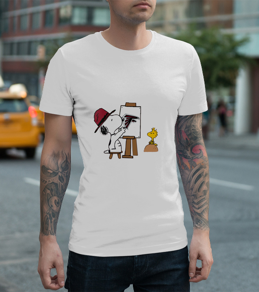 Snoopy Painting Atlanta Falcons Logo With Woodstock Observing T-Shirt