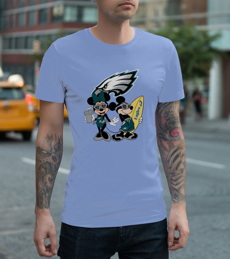 Eagles Mickey And Minnie Vacation With Surfboard And Cold Drink T-Shirt