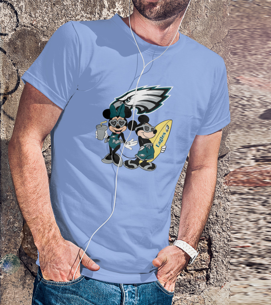 Eagles Mickey And Minnie Vacation With Surfboard And Cold Drink T-Shirt