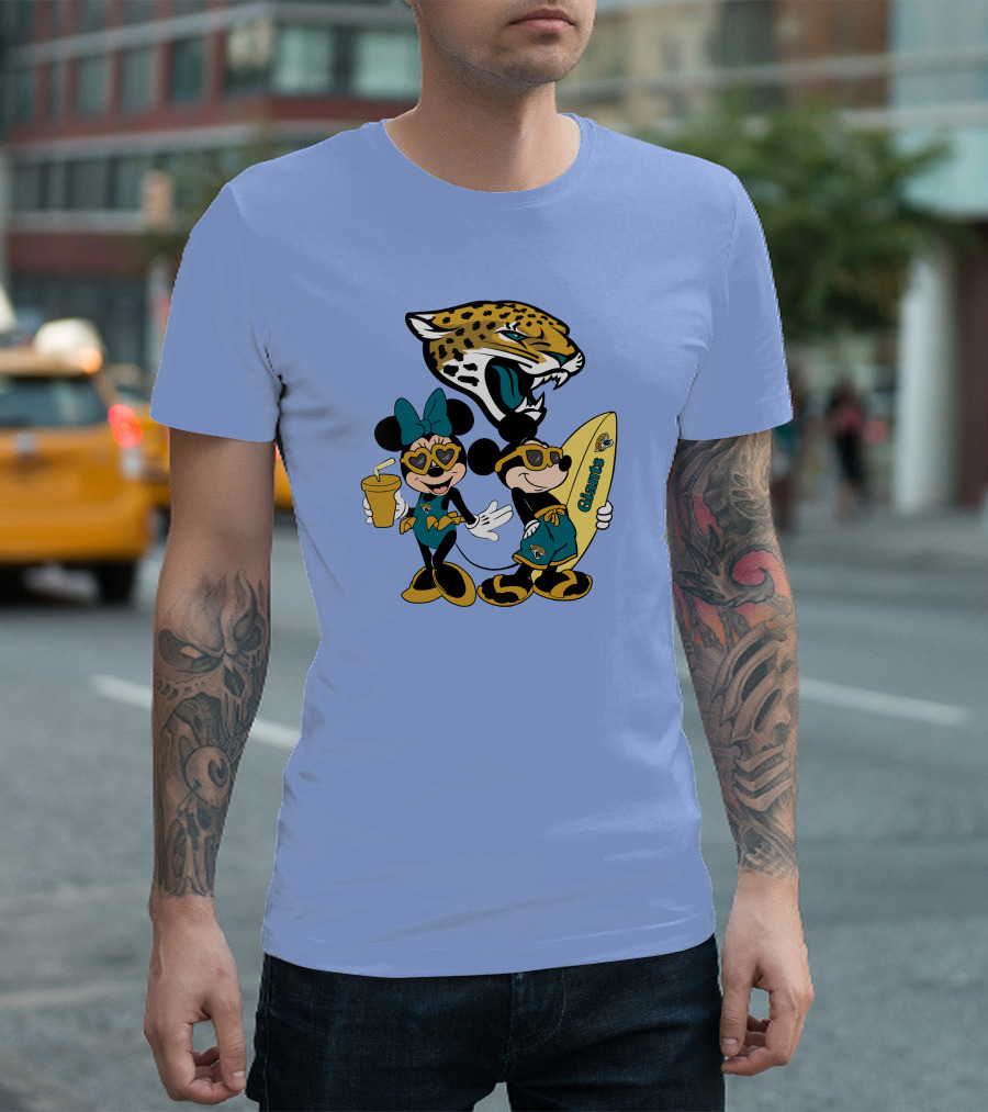 Jaguars Mickey And Minnie Happy Vacation With Surfboard And Drink T-Shirt
