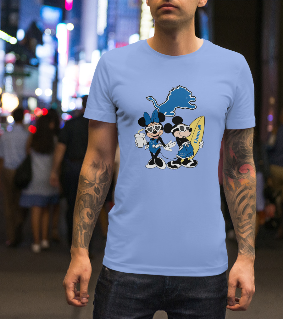 Lions Mickey And Minnie Happy Vacation With Surfboard And Drink T-Shirt