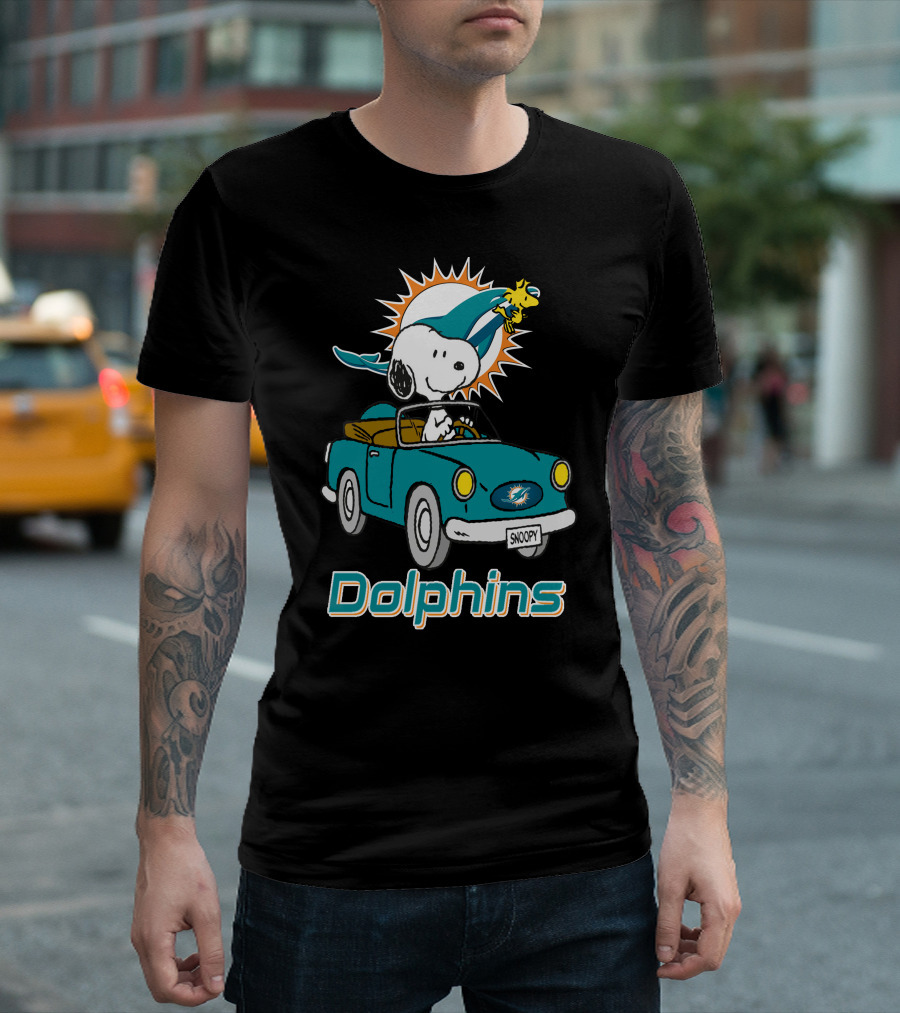 Miami Dolphins Snoopy Driving Car with Woodstock T-Shirt