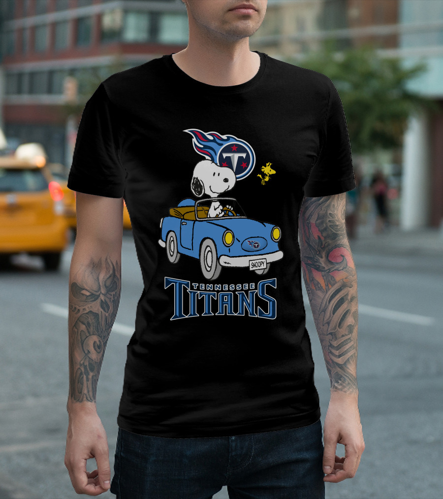 Tennessee Titans Snoopy Driving Woodstock Ride T-Shirt