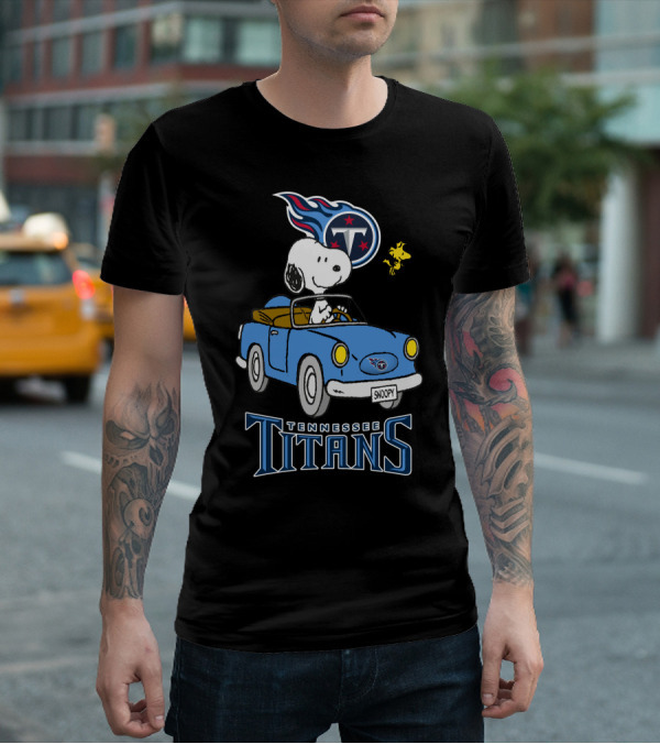 Tennessee Titans Snoopy Driving Woodstock Ride T-Shirt