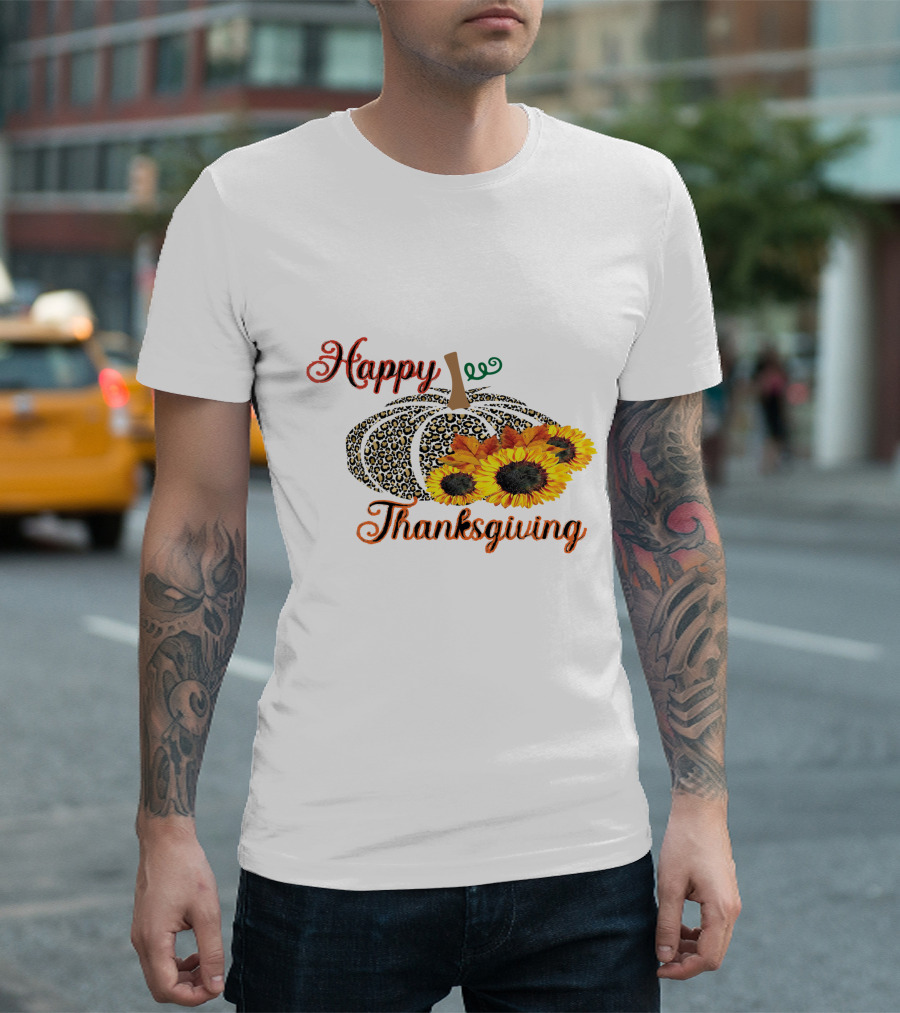 Happy Thanksgiving Leopard Print Pumpkin Sunflowers T-Shirt