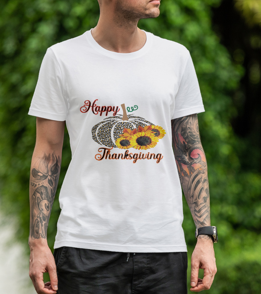 Happy Thanksgiving Leopard Print Pumpkin Sunflowers T-Shirt