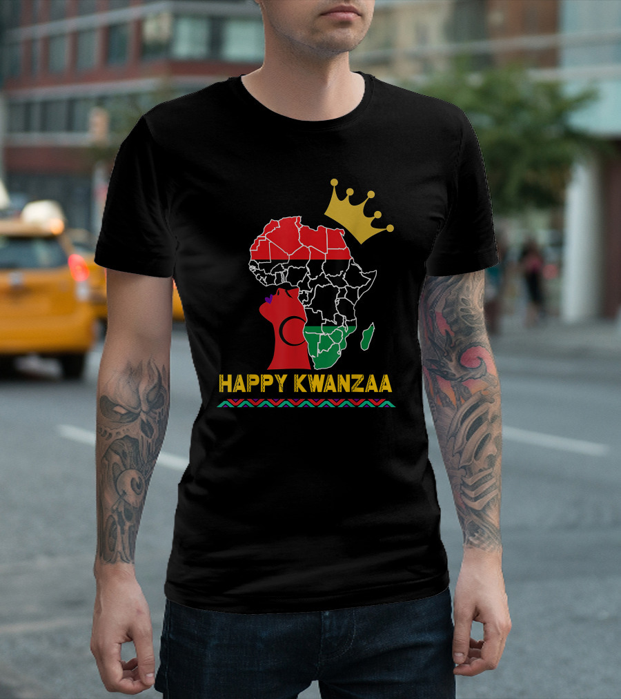 Happy Kwanzaa African Map Black Woman Queen With Crown T-Shirt