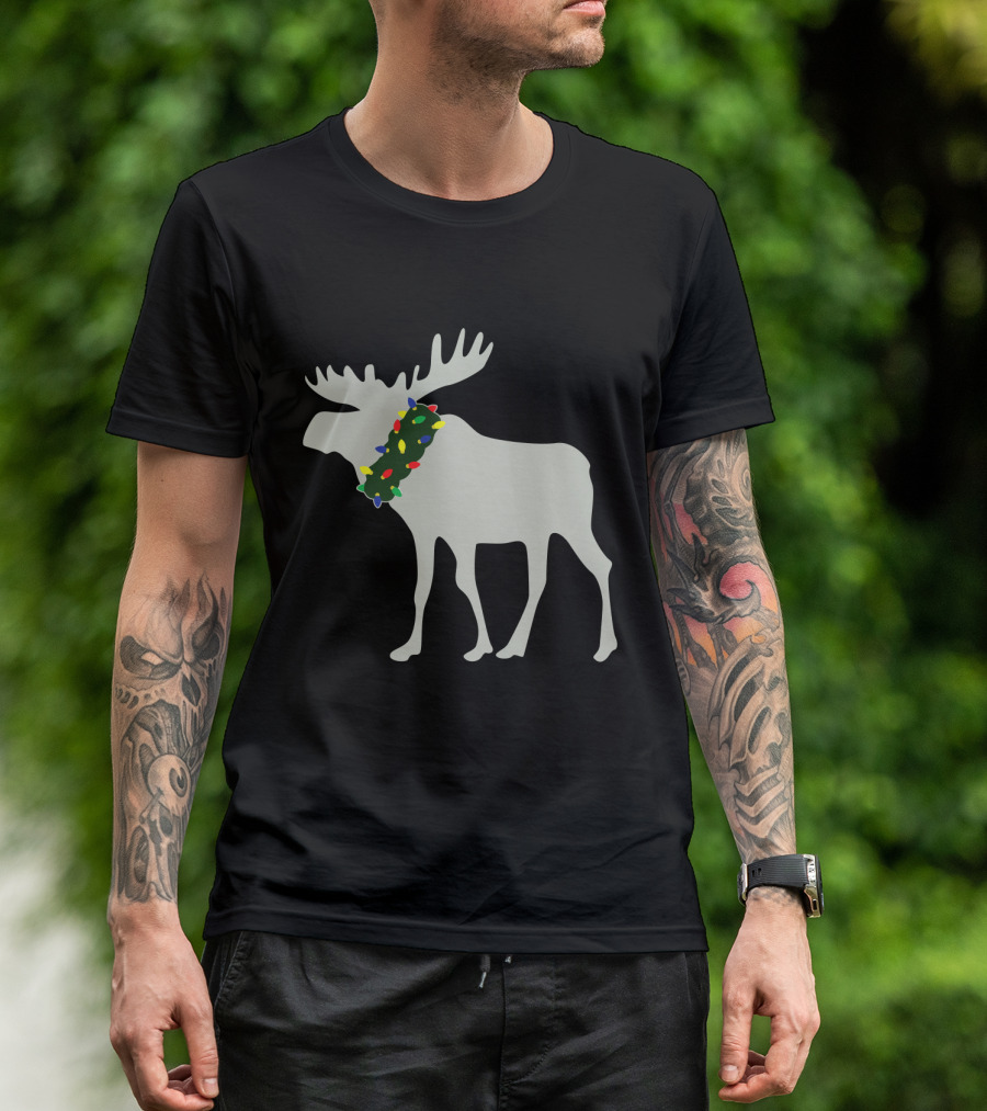 Moose With Festive Christmas Light Wreath T-Shirt