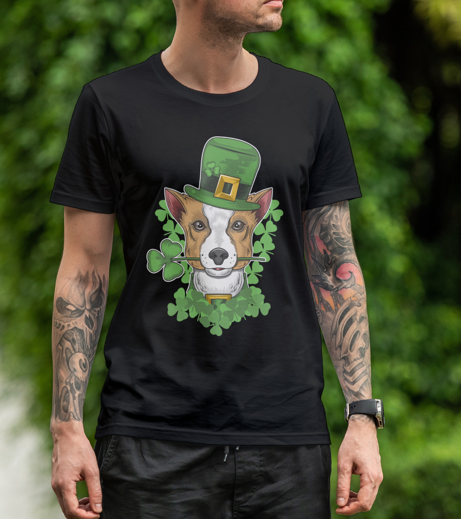 St Patrick Day Corgi With Shamrock And Leprechaun Hat T-Shirt