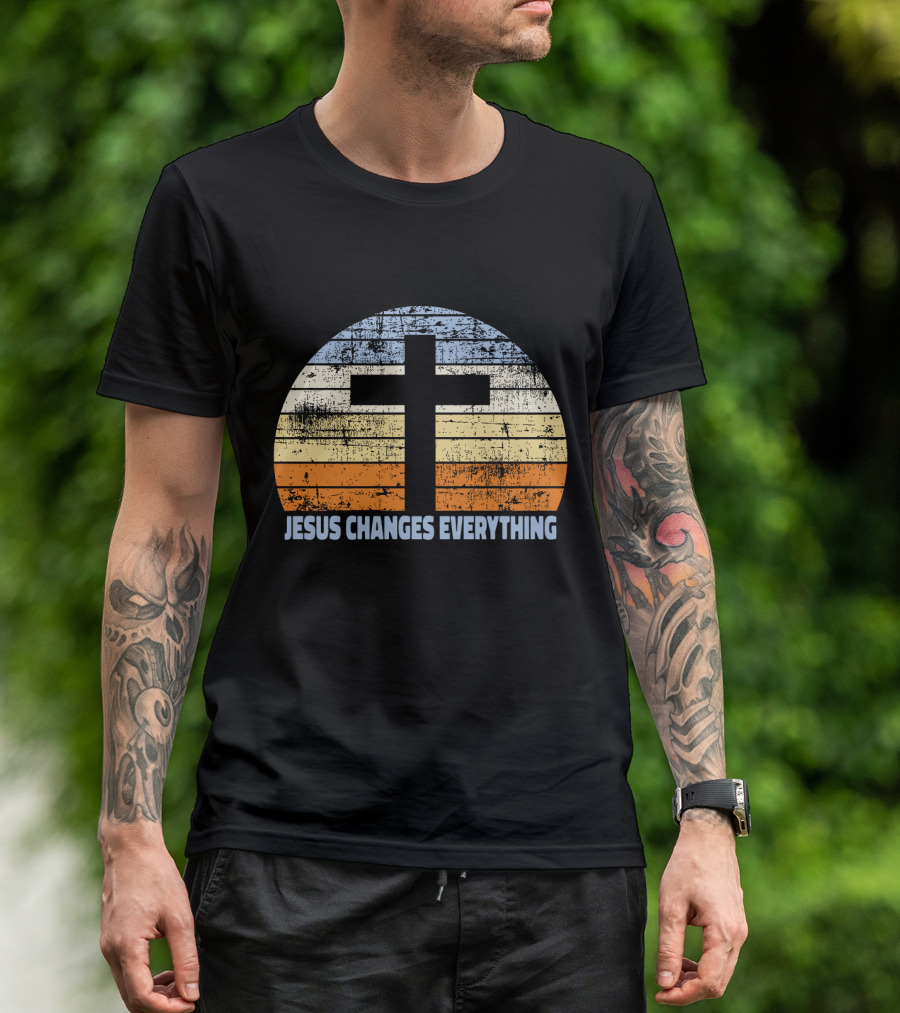 Faith Cross Jesus Changes Everything Vintage Christian Retro Sunset T-Shirt