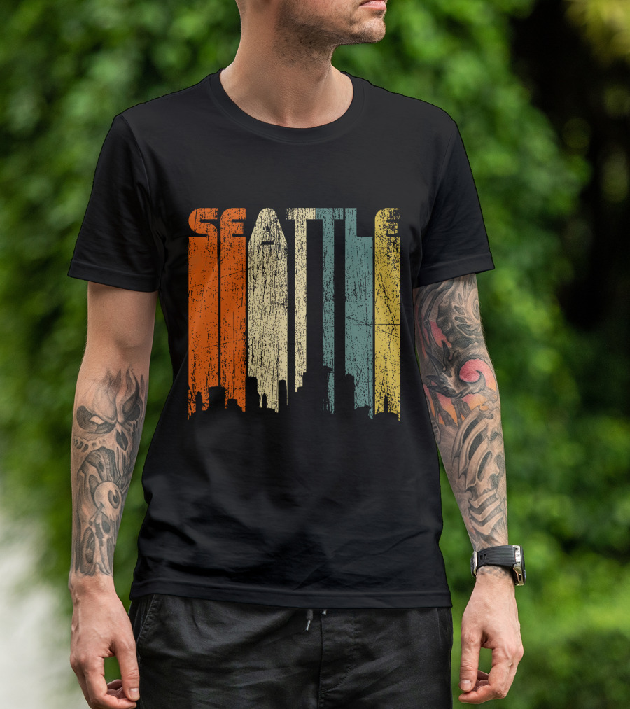 Seattle Vintage City Skyline Retro 70s T-Shirt