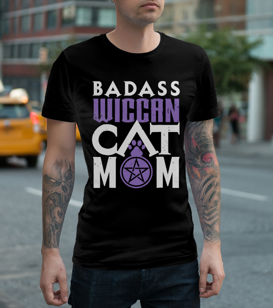 Badass Wiccan Cat Mom with Pentagram Paw Prints T-Shirt