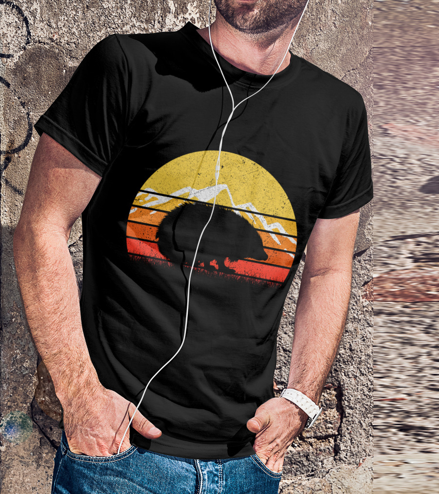 Retro Vintage Hedgehog Silhouette Against Sunset Mountain Stripe Circle T-Shirt