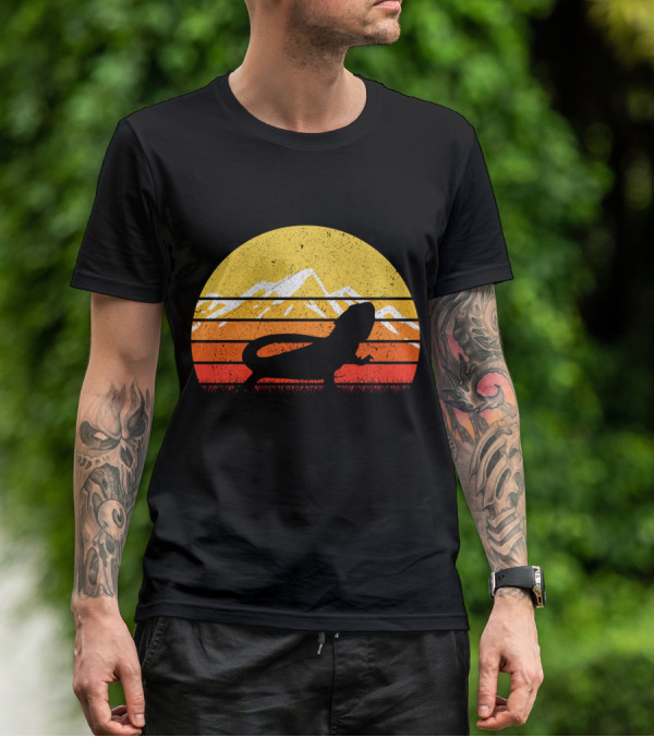 Retro Vintage Bearded Dragon Sunset Silhouette Mountain Stripe T-Shirt