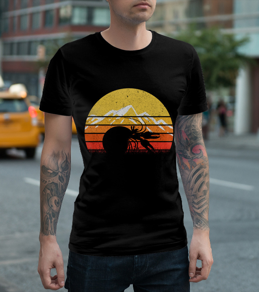 Retro Vintage Hermit Crab Sunset Silhouette Mountains T-Shirt