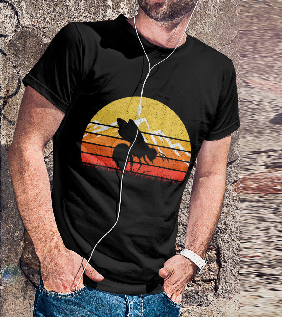 Retro Vintage Bee Sunburst With Mountain T-Shirt