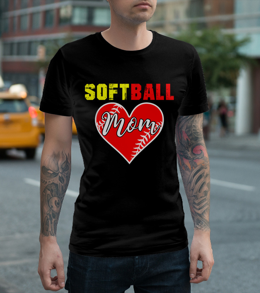 Softball Mom Heart Softball Fans T-Shirt