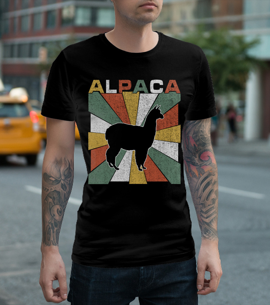 Alpaca Retro 70s Silhouette Vintage Colors T-Shirt