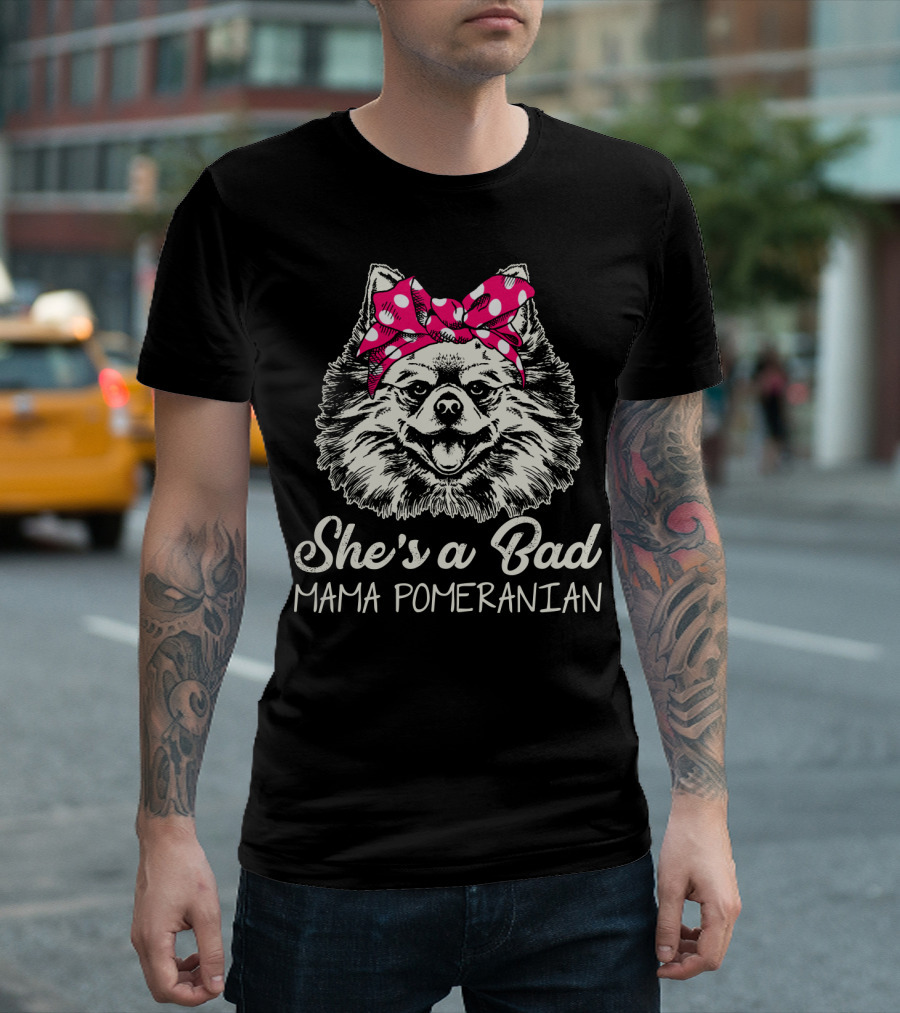 She's A Bad Mama Pomeranian Red Polka Dot Bow T-Shirt